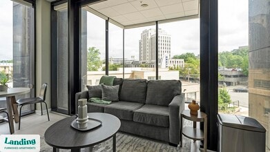 Building Photo - 600 19th St N