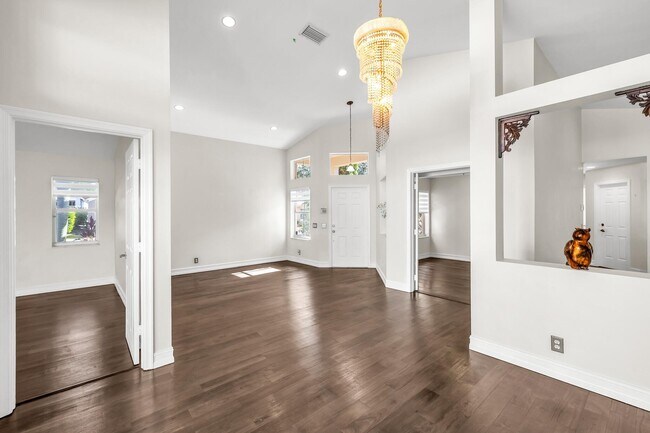 Building Photo - 1015 Thistle Creek Ct