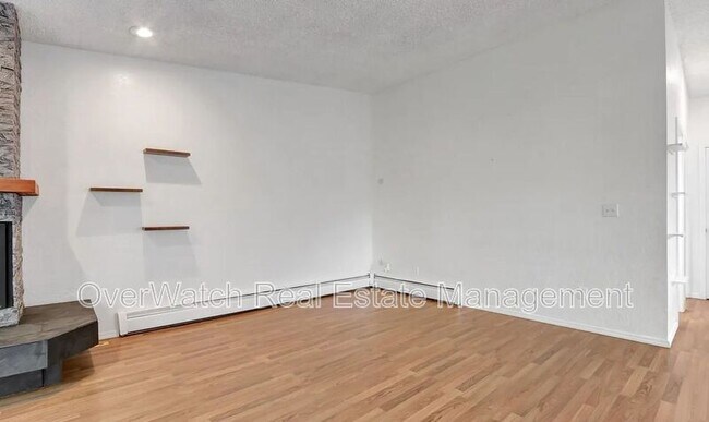 Building Photo - 4202 Pinnacle Cir
