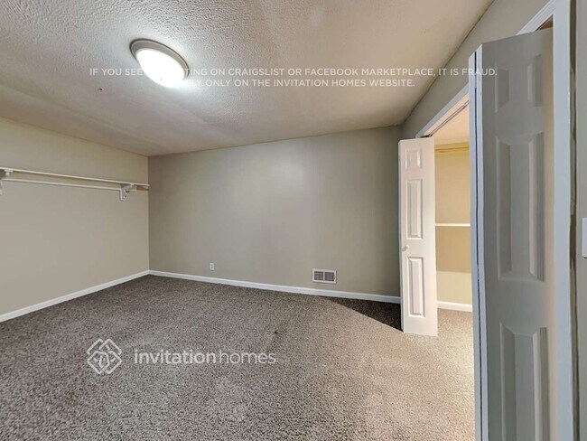 Building Photo - 422 Indian Creek Dr