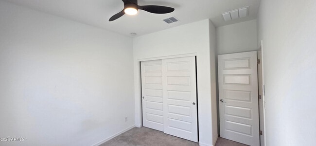 Building Photo - 14759 W Soft Wind Dr
