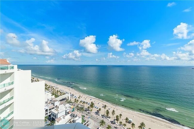 Building Photo - 101 S Fort Lauderdale Beach Blvd