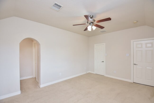 Building Photo - 2403 Galleon Point Ct