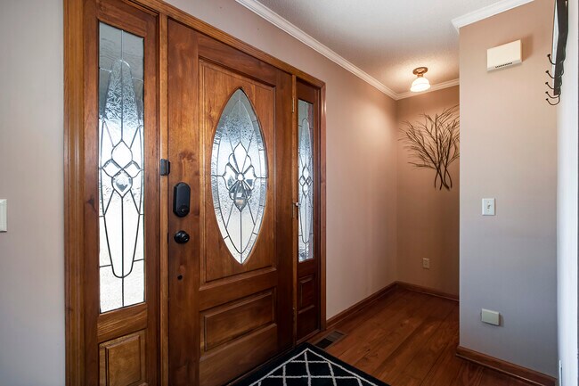 Building Photo - 131 Corn Tassel Shores