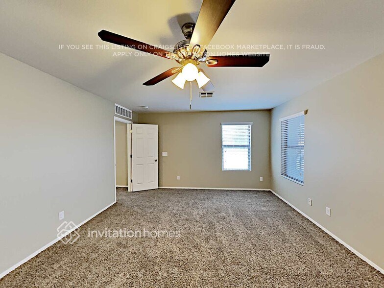 Building Photo - 17039 W Central St