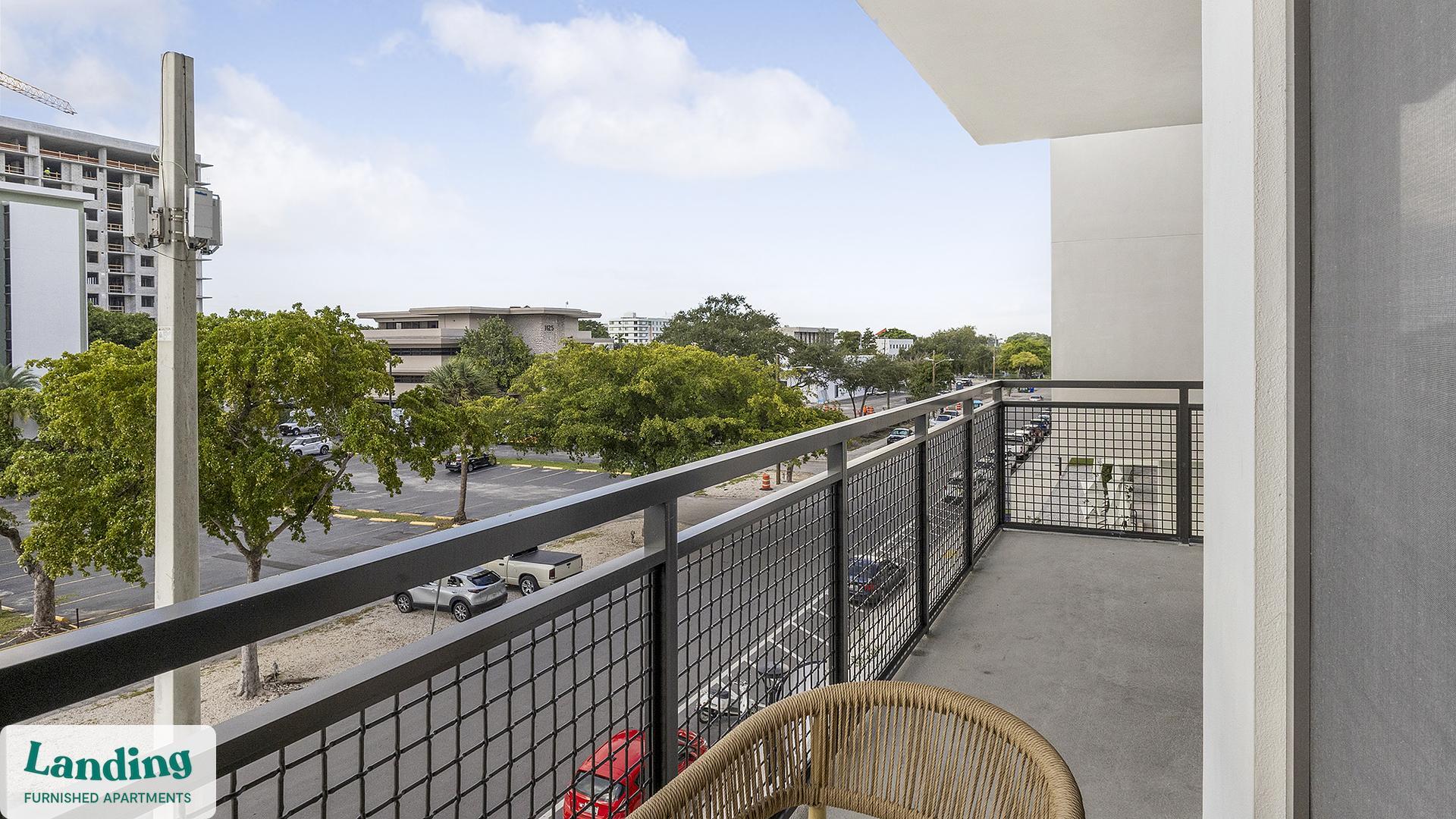 Building Photo - 1155 NE 126th St