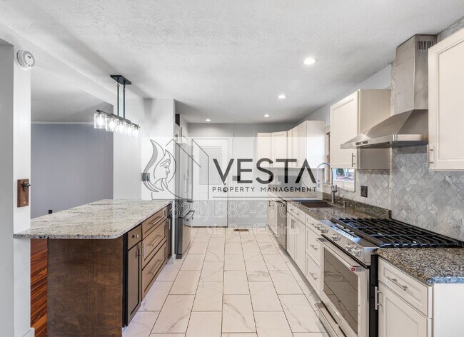 Building Photo - 23 Norman Rd