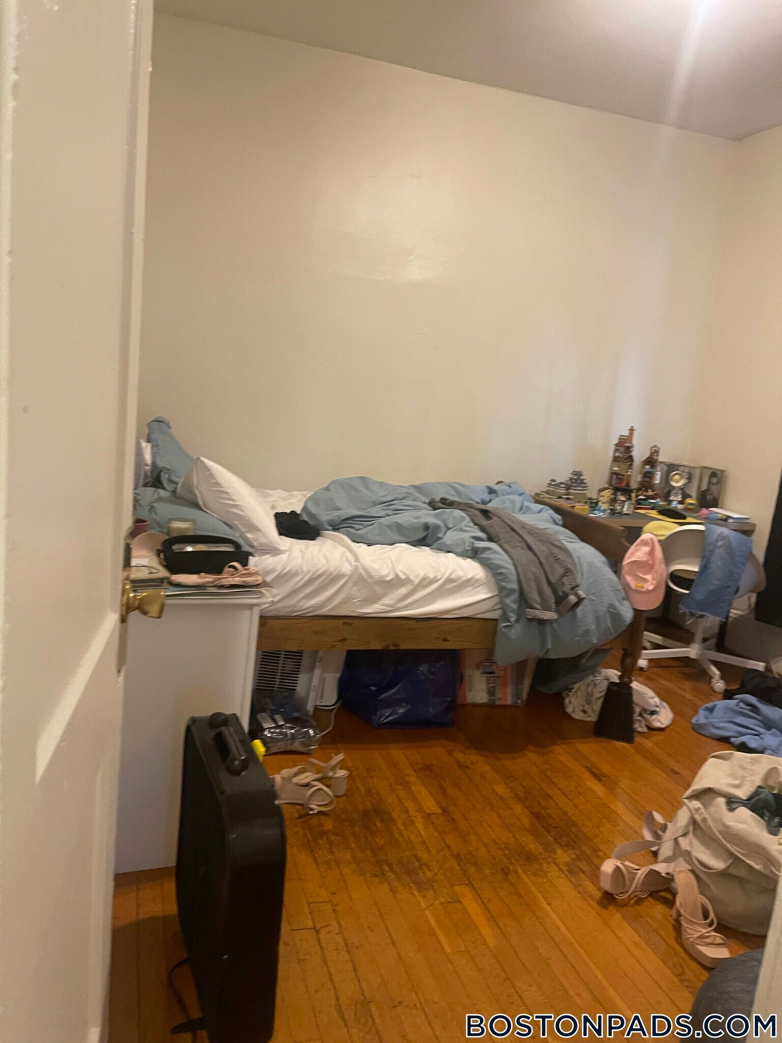 Building Photo - 107 Gordon St