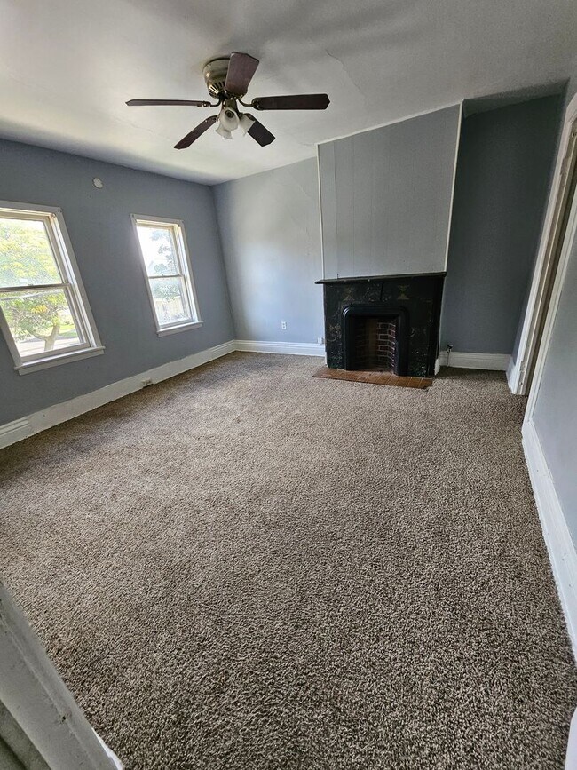 Building Photo - 1624 Myrtle St