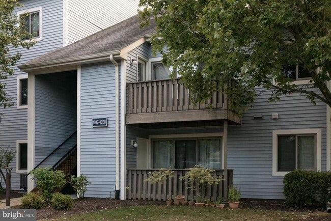 Building Photo - 1018 Aspen Dr