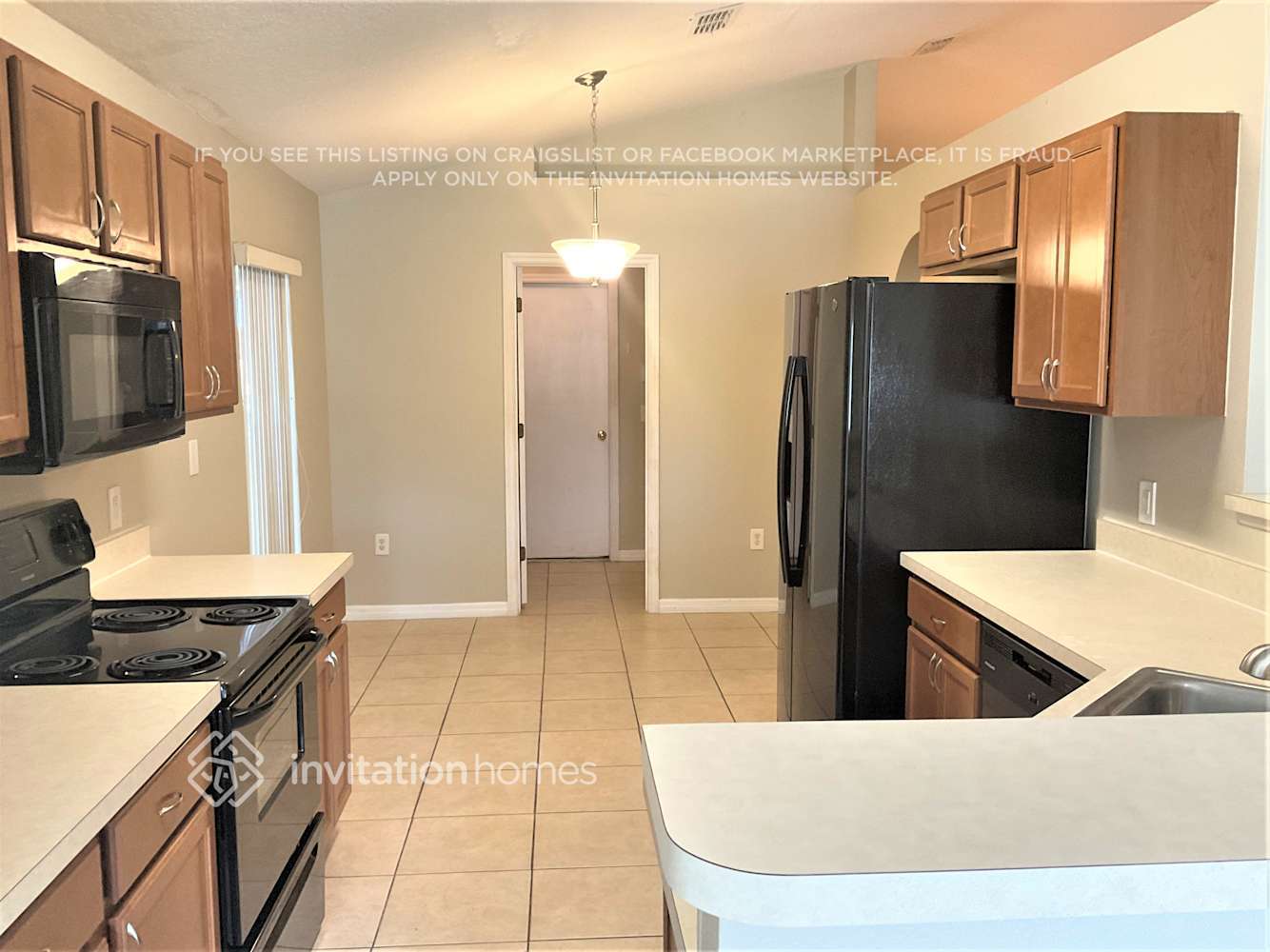 Building Photo - 2915 Ariel Ave