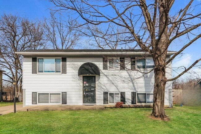 Primary Photo - Inviting 4-Bedroom Home in Columbus, OH