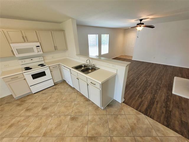 Building Photo - 12632 Kingsgate Dr