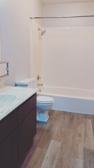 Building Photo - 202 Sieville Ave