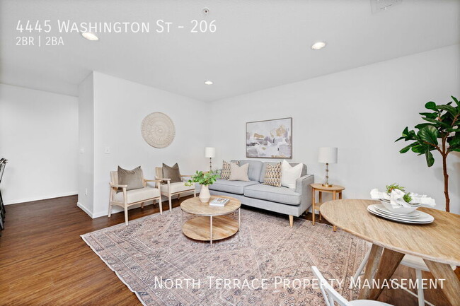 Building Photo - Stylish 2-Bedroom Living at Vernon on Wash...