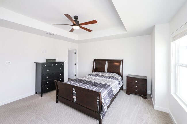 Building Photo - 1419 Calamian Dr