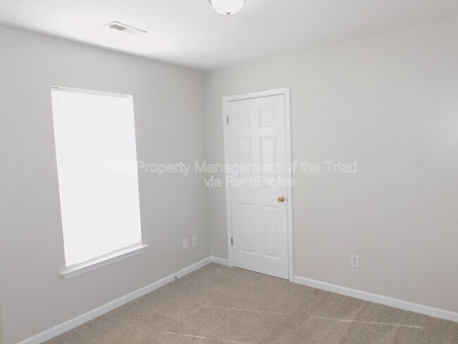 Building Photo - 3211 North O.Henry Boulevard