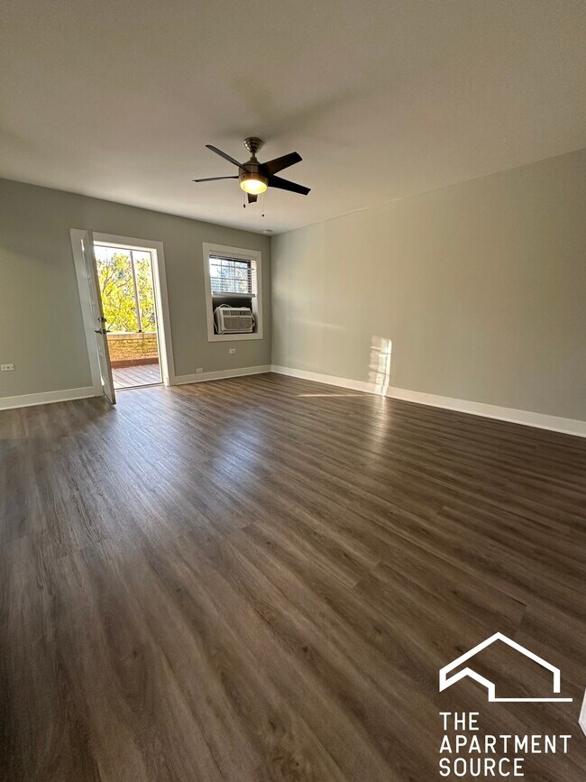 Building Photo - 730 Judson Ave