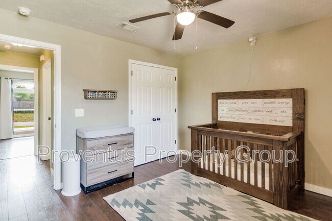 Building Photo - 3661 London Rd