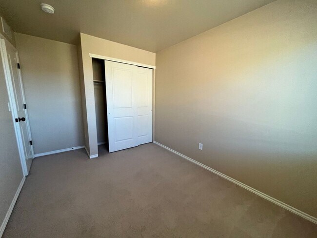 Building Photo - Wonderful Home in North Fort Collins