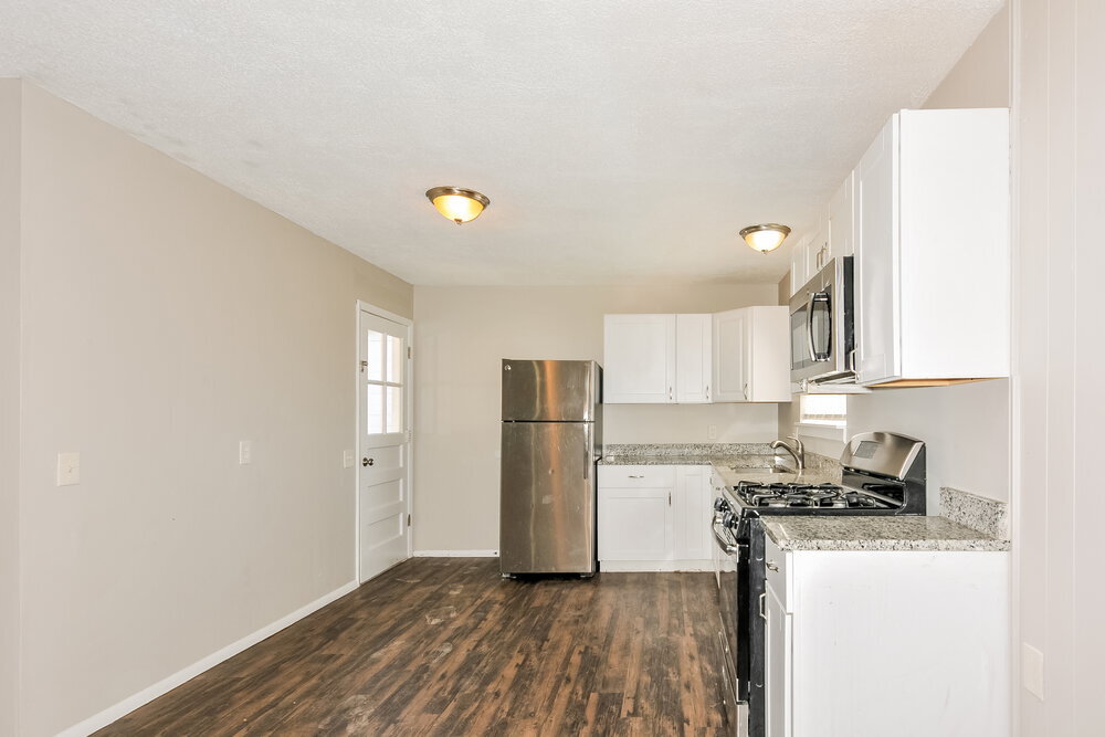 Building Photo - 1570 Tahoe Dr