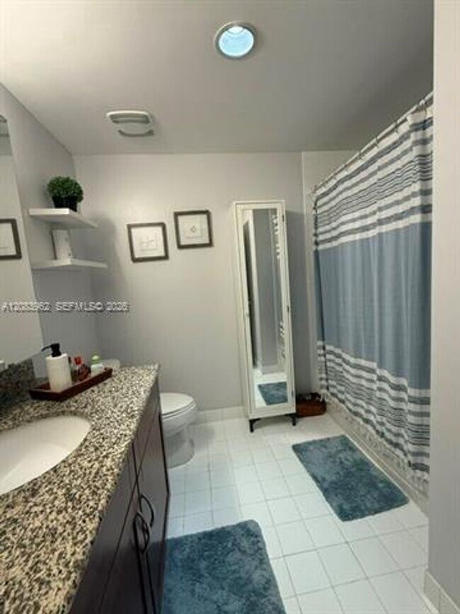 Building Photo - 7265 SW 89th St
