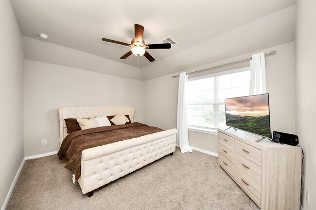 Building Photo - 18611 Cooper Ravine Wy