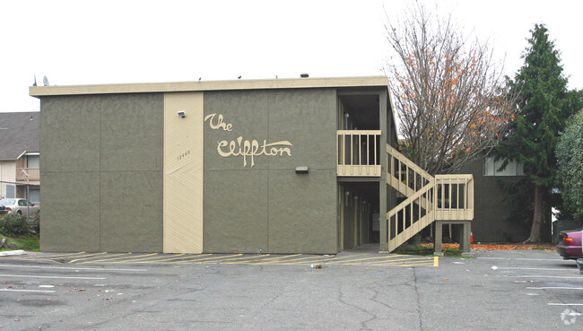 Primary Photo - The Clifton Apartments