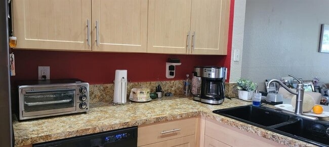 Building Photo - 10969 Winter Crest Dr