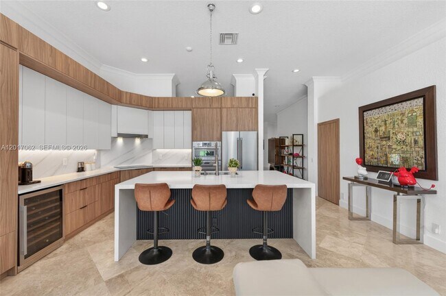 Building Photo - 2576 Bay Pointe Dr