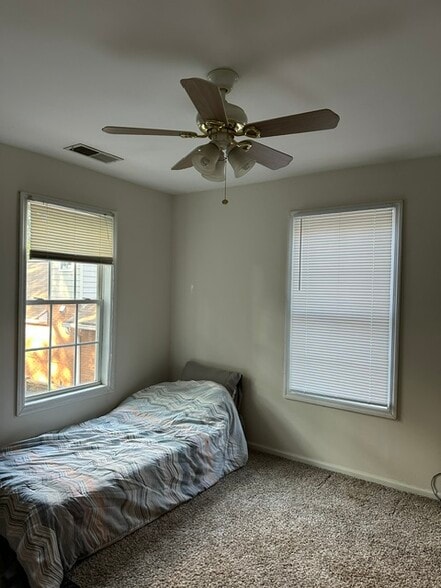 Upstairs Bedroom 2 - 657 Home Avenue SE