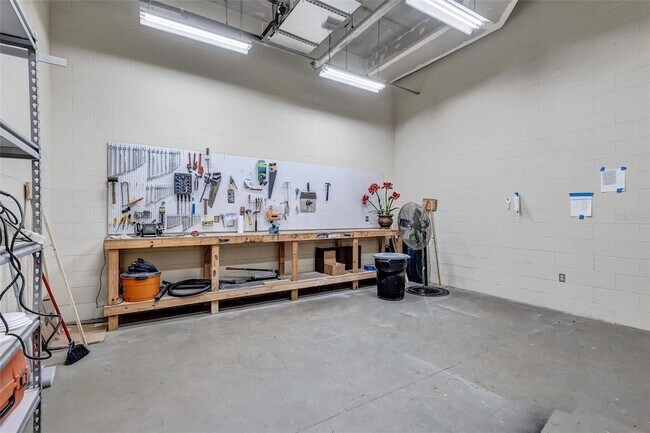 Building Photo - 140 Riviera Dunes Way