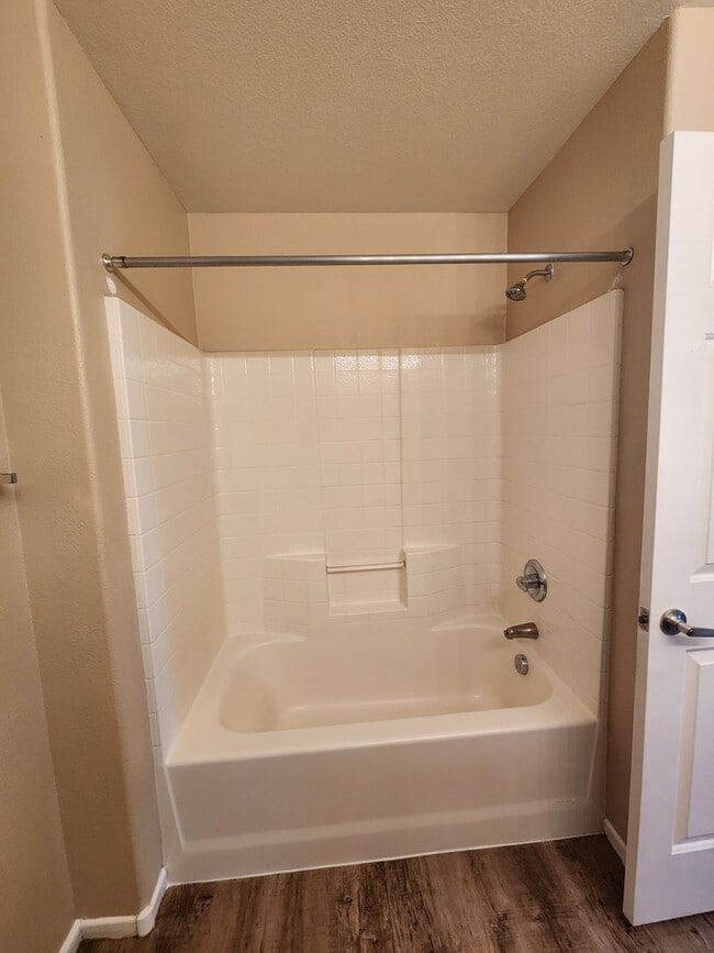 Building Photo - 7748 Cascade Bluffs Ct