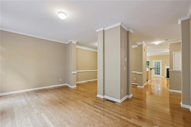 Building Photo - 3128 Mercer University Dr