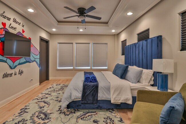 Building Photo - 4114 Driscoll St