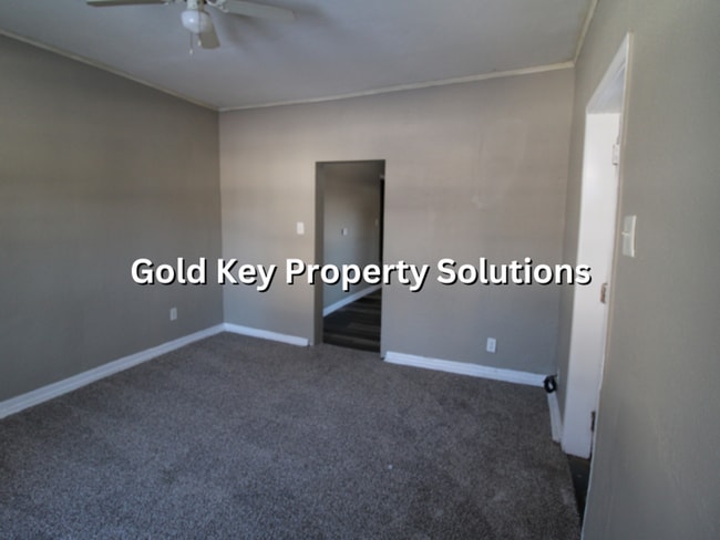 Building Photo - 1221-1223 W 14th St