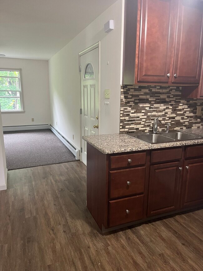 Building Photo - 3405 Sullivan Trl