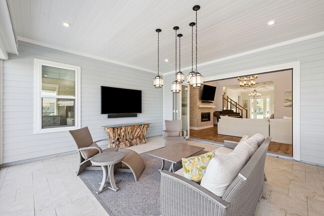 Building Photo - 56 River Rise Wy