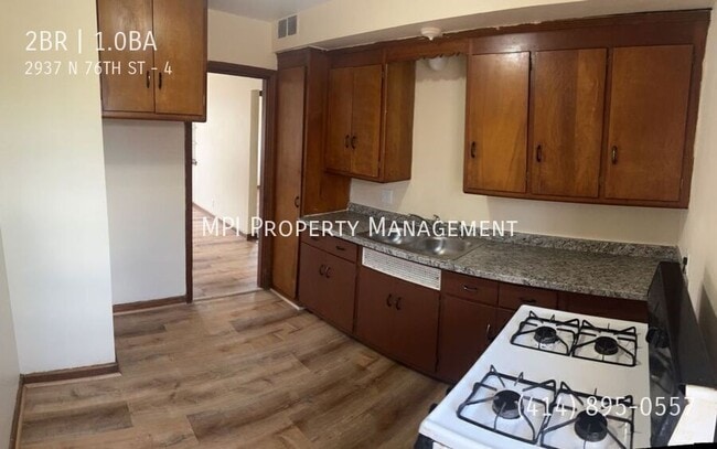 Building Photo - 2937 N 76th St