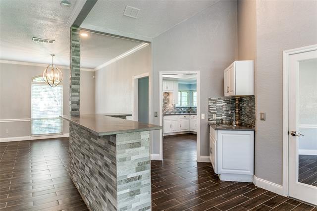 Building Photo - 3713 Brentwood Ct