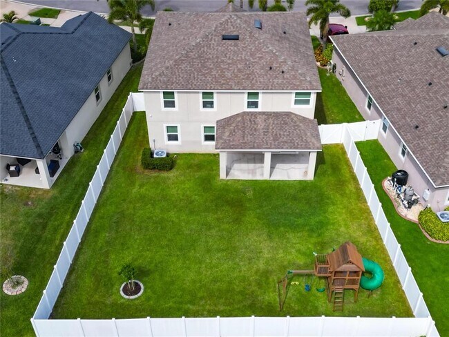 Building Photo - 13113 Rain Lily Dr