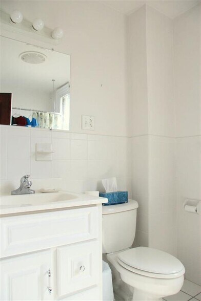 Building Photo - 20 Highland Ave