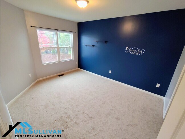 Building Photo - 5454 Jessip St