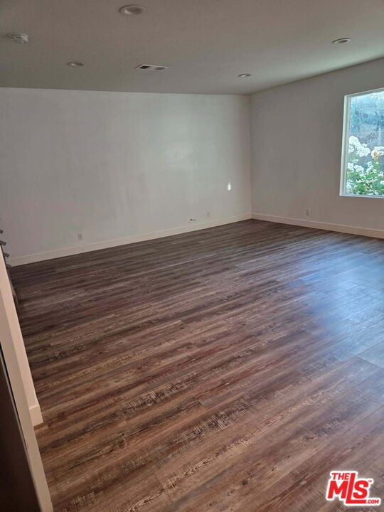 Building Photo - 6653 Glade Ave