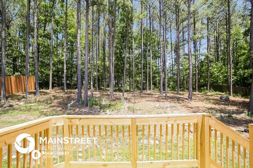 Building Photo - 83 Greatwood Dr