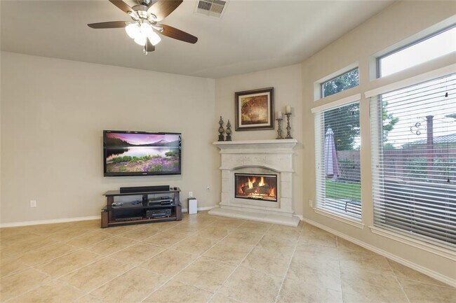 Building Photo - 13211 Misty Shore Ln