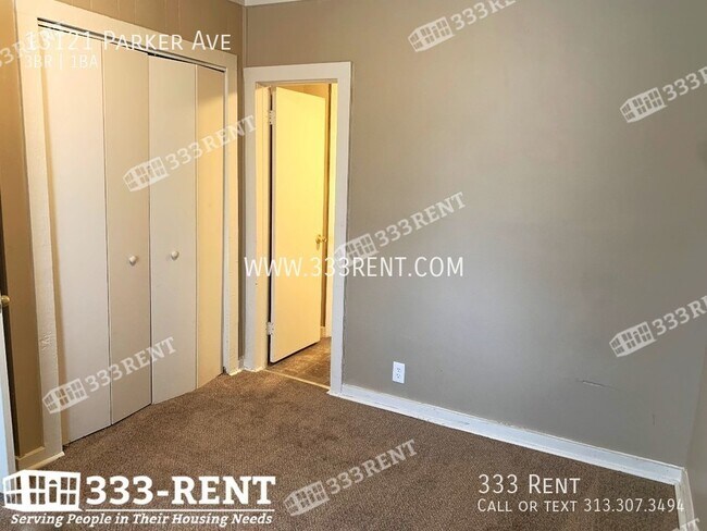 Building Photo - 13121 Parker Ave
