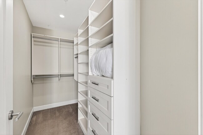 Building Photo - 1820 Peachtree St NW