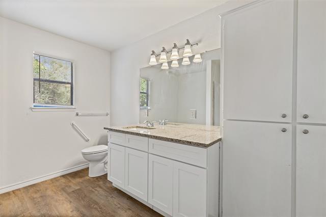 Building Photo - 420 S Riggins St