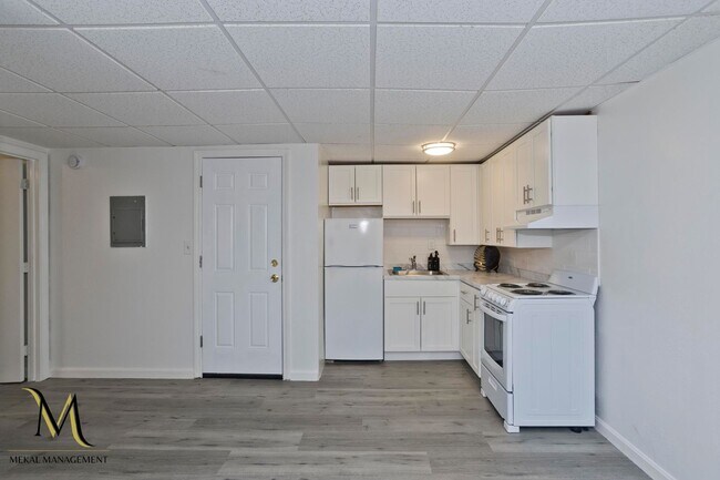 Building Photo - 41-45 Broad St